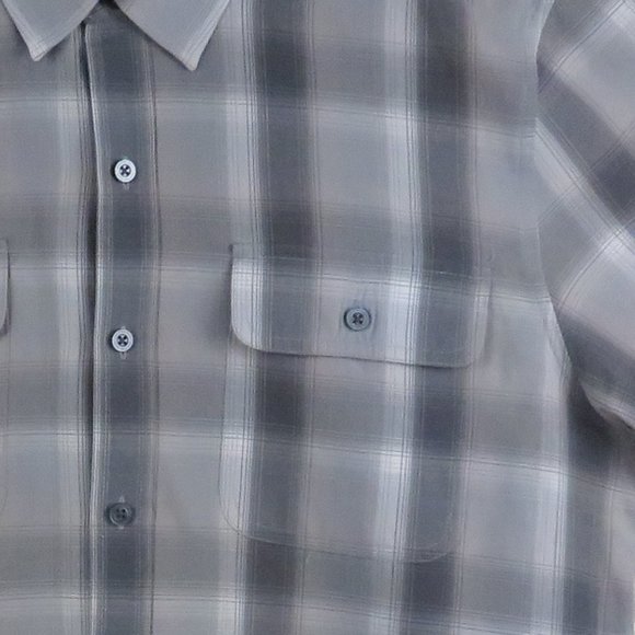 Calvin Klein Jeans* Men's Short Sleeve Button Down Curved Hem Pocket Shirt~Large - Picture 7 of 15